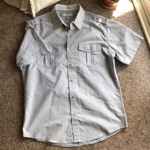 Short-sleeved Button Down